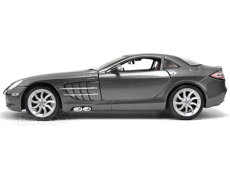 Mercedes-Benz SLR McLaren 1:18 Scale - Maisto Diecast Model Car (Grey)