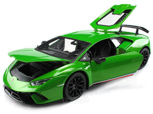 Load image into Gallery viewer, Lamborghini Huracan (Huracíçn) Performante LP640-4 1:18 Scale - Maisto Diecast Model Car (Green)