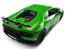 Load image into Gallery viewer, Lamborghini Huracan (Huracíçn) Performante LP640-4 1:18 Scale - Maisto Diecast Model Car (Green)