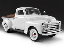 Load image into Gallery viewer, 1950 GMC 150 Pickup 1:18 Scale - Yatming Diecast Model Car (White)