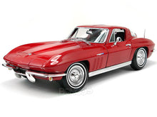 Load image into Gallery viewer, 1965 Chevy Corvette Stingray 1:18 Scale - Maisto Diecast Model Car (Red)