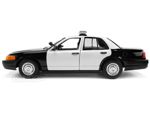 2001 Ford Crown Victoria Police Interceptor (Blank) 1:18 Scale - MotorMax Diecast Model Car (B/W)