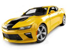 Load image into Gallery viewer, 2016 Chevy Camaro SS 1:18 Scale - Maisto Diecast Model Car (Yellow)