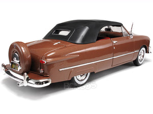 1950 Ford Convertible (Top Up) 1:18 Scale - Maisto Diecast Model Car (Brown)