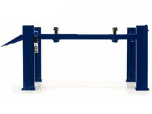 Load image into Gallery viewer, 4-Post Lift (Hoist) 1:18 Scale - Greenlight Diecast Model (Blue)