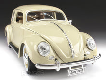 Load image into Gallery viewer, 1955 VW &quot;Kafer&quot; Beetle 1:18 Scale - Bburago Diecast Model Car (Cream)