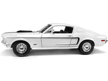 Load image into Gallery viewer, 1968 Ford Mustang GT 428 &quot;Cobra Jet&quot; 1:18 Scale - Maisto Diecast Model Car (White)