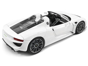 Porsche 918 Spyder 1:18 Scale - Welly Diecast Model Car (White/Roof Off)