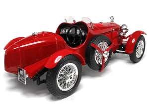1932 Alfa Romeo 8C 2300 Spider Touring 1:18 Scale - Bburago Diecast Model Car