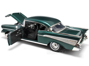 1957 Chevy Bel Air 1:18 Scale - MotorMax Diecast Model Car (Green)