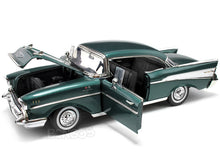 Load image into Gallery viewer, 1957 Chevy Bel Air 1:18 Scale - MotorMax Diecast Model Car (Green)