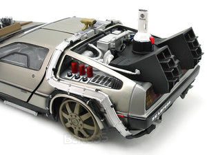 Delorean "Back To The Future Pt3 - RailRoad Version" 1:18 Scale - SunStar Diecast Model Car
