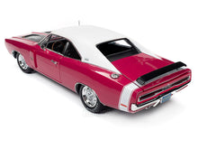 Load image into Gallery viewer, 1970 Dodge Charger R/T SE 440 &quot;Class of 1970&quot; 1:18 Scale - AutoWorld Diecast Model Car