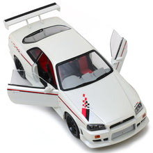 Load image into Gallery viewer, 1999 Nissan Skyline R34 GT-R (BNR34) 1:18 Scale - Greenlight Diecast Model  (White)