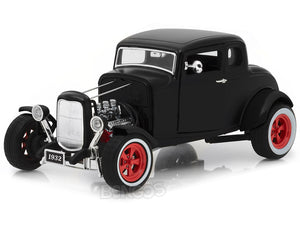 1932 Ford 5 Window Hot Rod Coupe 1:18 Scale - Greenlight Diecast Model Car (Matt Black)