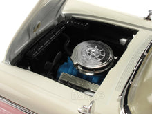 Load image into Gallery viewer, 1957 Ford Ranchero 1:18 SCALE - Yatming Diecast Model Car (Creram/Pink)