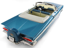 Load image into Gallery viewer, 1959 Chevy Impala Convertible 1:18 Scale - Yatming Diecast Model Car (Blue)