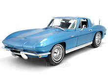 Load image into Gallery viewer, 1965 Chevy Corvette Stingray 1:18 Scale - Maisto Diecast Model Car (Blue)