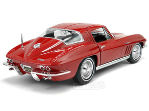 1965 Chevy Corvette Stingray 1:18 Scale - Maisto Diecast Model Car (Red)