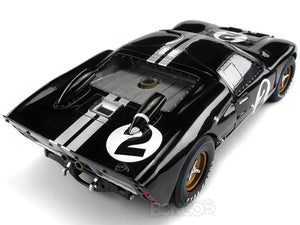 1966 Ford GT-40 (GT40) Mk II #2 Le Mans "Winner" McLaren/Amon 1:18 Scale - Shelby Collectables Diecast Model Car (Black)