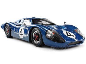 1967 Ford GT-40 (GT40) Mk IV #4 "Le Mans - Hulme/Ruby" 1:18 Scale - Shelby Collectables Diecast Model Car (Blue)