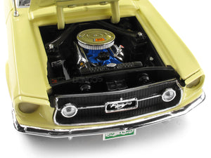 1967 Ford Mustang GT 2+2 1:18 Scale - AutoWorld Diecast Model Car