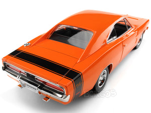1969 Dodge Charger R/T 1:18 Scale - Maisto Diecast Model Car (Orange)