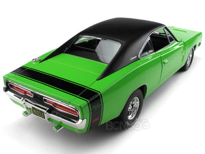 1969 Dodge Charger R/T "CUSTOM" 1:18 Scale - Maisto Diecast Model Car (Green)