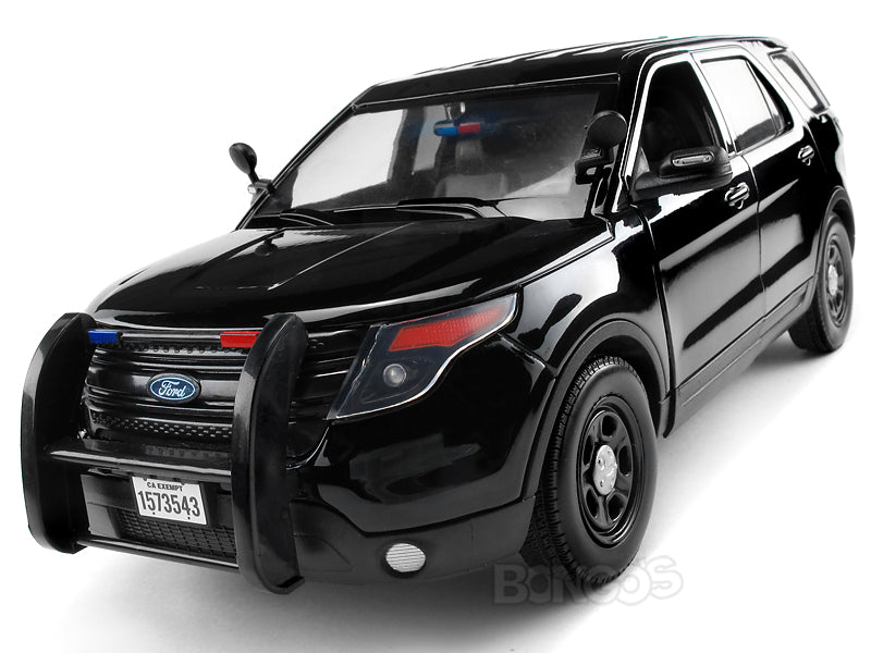 2015 Ford Police Interceptor Utility SUV 1:18 Scale - MotorMax Diecast Model Car (Black)