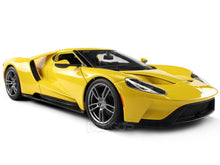 Load image into Gallery viewer, 2017 Ford GT 1:18 Scale - Maisto Diecast Model Car (Yellow)