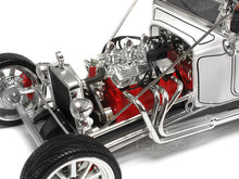 Load image into Gallery viewer, 1923 Ford Model T &quot;T-Bucket&quot; 1:18 Scale - Yatming Diecast Model Car (White)