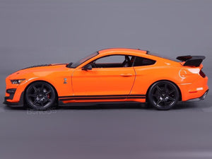 2020 Shelby GT500 Mustang 1:18 Scale - Maisto Diecast Model Car