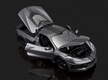 Load image into Gallery viewer, 2020 Chevy Corvette Stingray C8 1:18 Scale - Maisto Diecast Model Car