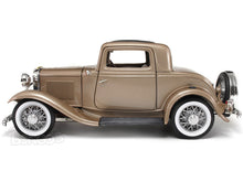 Load image into Gallery viewer, 1932 Ford Coupe (3 Window) 1:18 Scale - Yatming Diecast Model Car (Champ)