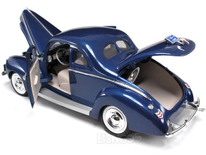 1940 Ford Deluxe Coupe 1:18 Scale - MotorMax Diecast Model Car (Blue)