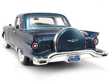 Load image into Gallery viewer, 1957 Ford Thunderbird 1:18 Scale - Yatming Diecast Model Car (Blue)
