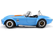Load image into Gallery viewer, 1965 Shelby Cobra 427 S/C 1:18 Scale - Shelby Collectables Diecast Model Car (Blue/Org)