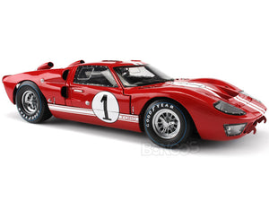 1966 Ford GT-40 (GT40) Mk II #1 1:18 Scale - Shelby Collectables Diecast Model Car (Red)