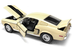 1968 Ford Mustang GT 428 "Cobra Jet" 1:18 Scale - Maisto Diecast Model Car (Cream)