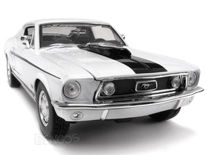 1968 Ford Mustang GT 428 "Cobra Jet" 1:18 Scale - Maisto Diecast Model Car (White)