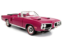 Load image into Gallery viewer, 1970 Dodge Coronet R/T  1:18 Scale - Yatming diecast model