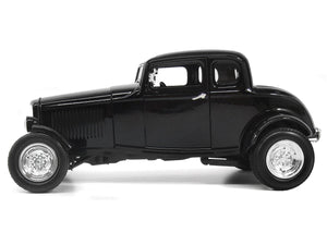 1932 Ford Coupe "3 Window - Hot Rod" 1:18 Scale - MotorMax Diecast Model (Black)