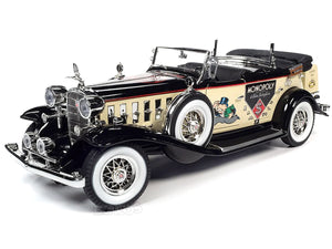 "MONOPOLY" 1932 Cadillac V16 Sport Phaeton w/ figure 1:18 Scale - AutoWorld Diecast Model Car