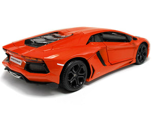 Lamborghini Aventador LP700-4 1:18 Scale - Bburago Diecast Model (Orange)