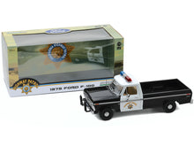 Load image into Gallery viewer, 1975 Ford F-100 &quot;California Highway Patrol&quot; Pickup 1:18 Scale - Greenlight Diecast Model Car