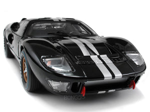 1966 Ford GT-40 (GT40) Mk II 1:18 Scale - Shelby Collectables Diecast Model Car (Black)