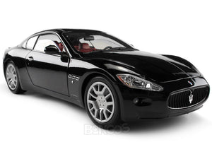 Maserati Granturismo (Gran Turismo) 1:18 Scale - MotorMax Diecast Model Car (Black)