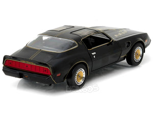 "Smokey and the Bandit II" 1980 Pontiac Trans Am (T/A) Firebird 1:24 Scale - Greenlight Diecast Model Car